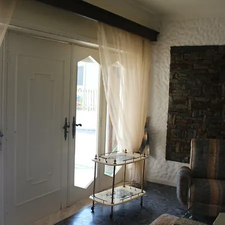 Cozy Summer House By The *